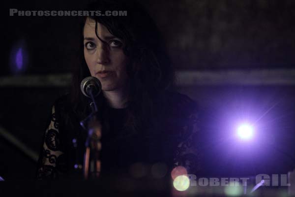 CAT'S EYES - 2011-03-22 - PARIS - Nouveau Casino - 